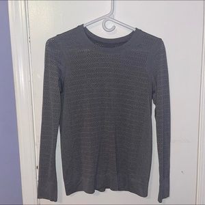 Lululemon running shirt